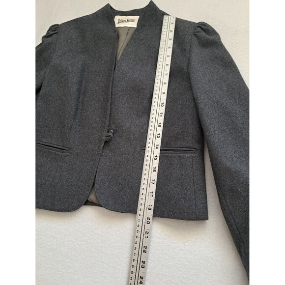 Vintage Neiman Marcus‎ Women's Blazer Gray Wool Blend Jacket w/Pockets - Picture 6 of 8